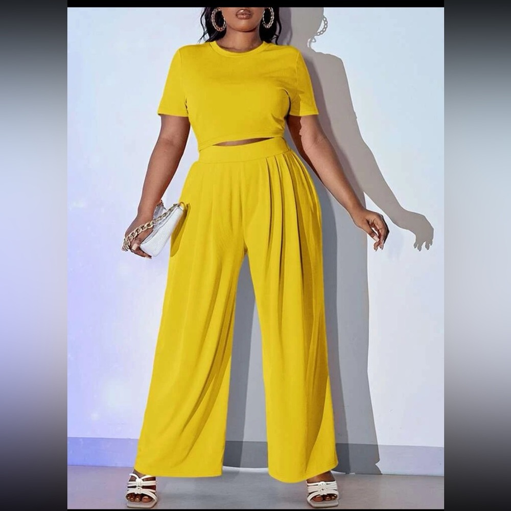 SheIn Plus 2pc Crop top & Trousers